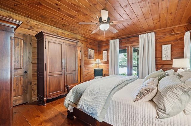 965 Bell Road, Mineral Bluff, GA 30559