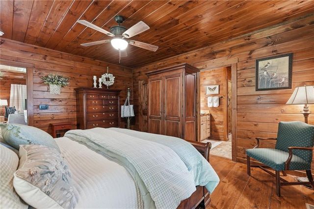 965 Bell Road, Mineral Bluff, GA 30559