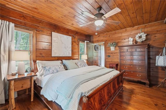 965 Bell Road, Mineral Bluff, GA 30559