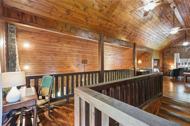 965 Bell Road, Mineral Bluff, GA 30559