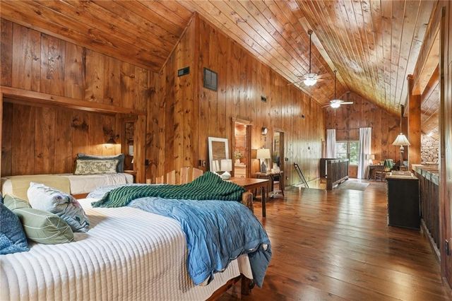 965 Bell Road, Mineral Bluff, GA 30559