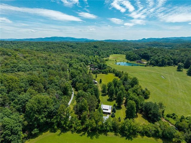965 Bell Road, Mineral Bluff, GA 30559