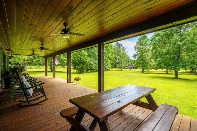 965 Bell Road, Mineral Bluff, GA 30559