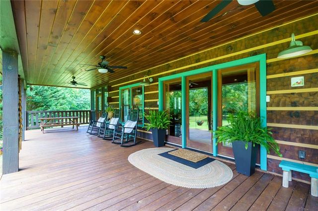 965 Bell Road, Mineral Bluff, GA 30559