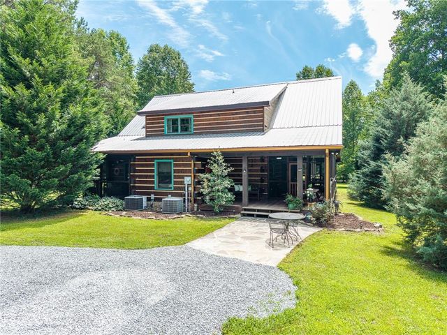 965 Bell Road, Mineral Bluff, GA 30559