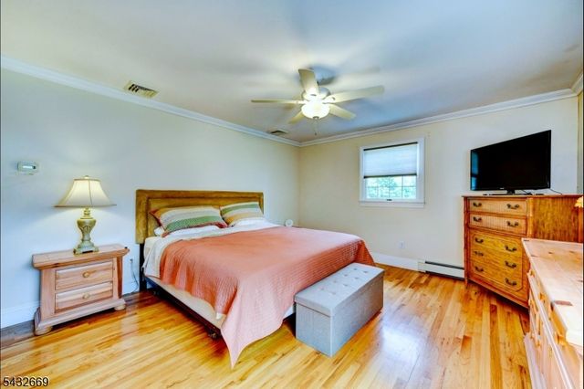 25 Carol Dr, Vernon Twp., NJ 07418