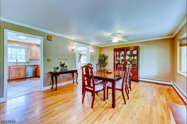 25 Carol Dr, Vernon Twp., NJ 07418