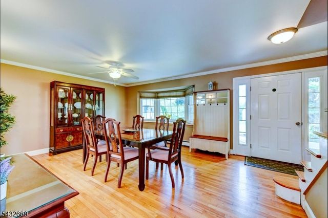 25 Carol Dr, Vernon Twp., NJ 07418