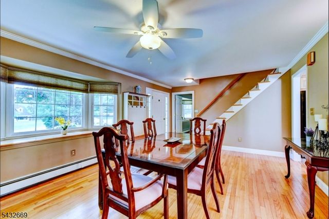 25 Carol Dr, Vernon Twp., NJ 07418