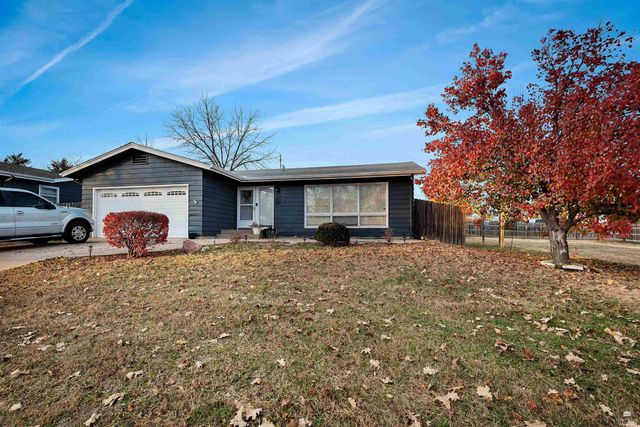 2408 Buena Vista, Manhattan, KS 66502