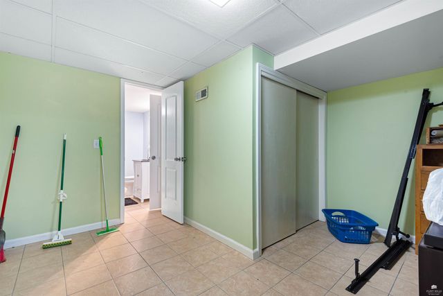 2408 Buena Vista, Manhattan, KS 66502