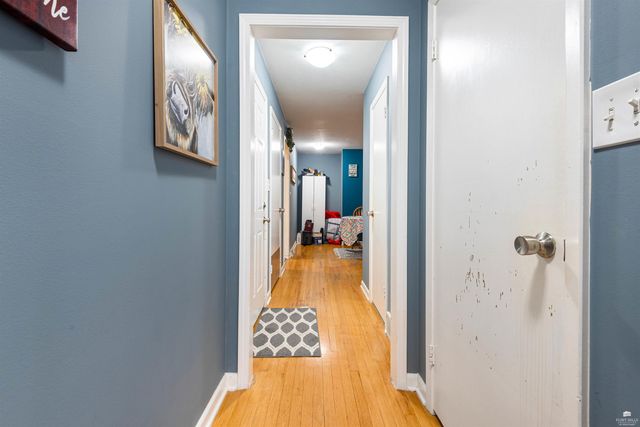 2408 Buena Vista, Manhattan, KS 66502