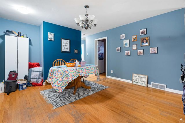 2408 Buena Vista, Manhattan, KS 66502