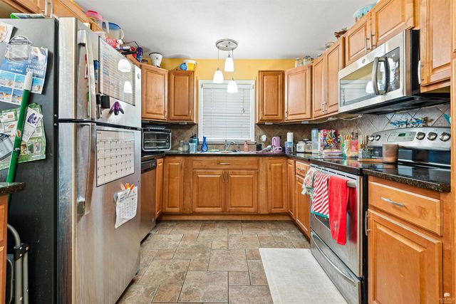 2408 Buena Vista, Manhattan, KS 66502