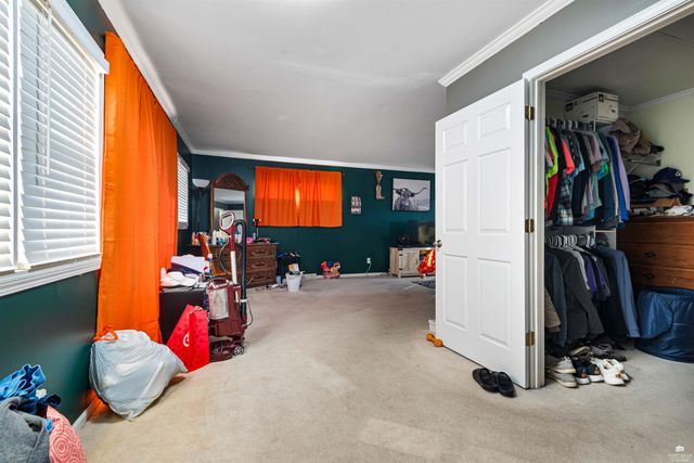 2408 Buena Vista, Manhattan, KS 66502