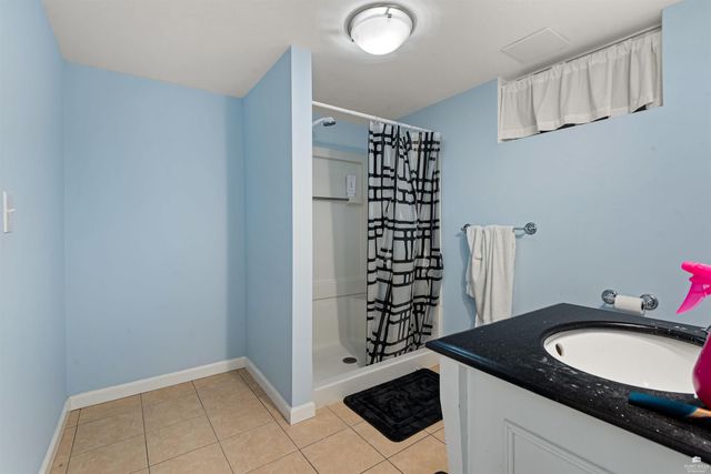 2408 Buena Vista, Manhattan, KS 66502