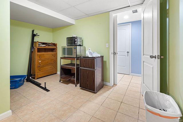 2408 Buena Vista, Manhattan, KS 66502