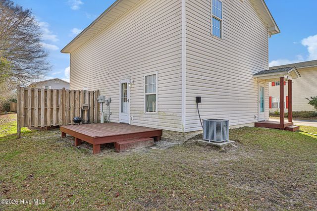 101 & 301 Johns Way, Newport, NC 28570