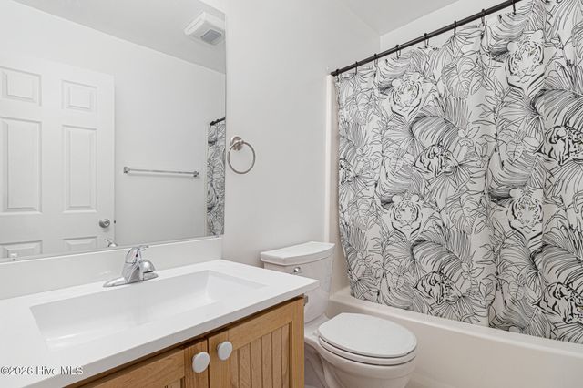 101 & 301 Johns Way, Newport, NC 28570