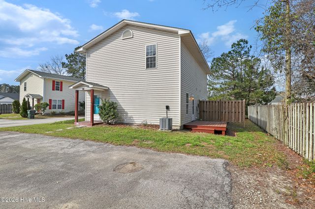 101 & 301 Johns Way, Newport, NC 28570