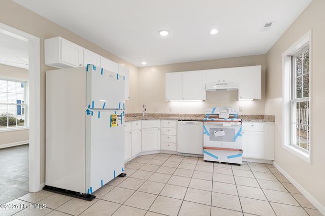 101 & 301 Johns Way, Newport, NC 28570