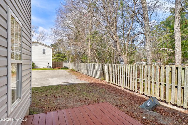 101 & 301 Johns Way, Newport, NC 28570