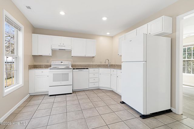 101 & 301 Johns Way, Newport, NC 28570