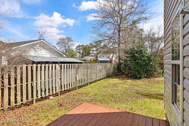 101 & 301 Johns Way, Newport, NC 28570