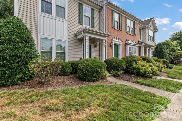 12541 Jessica Place, Charlotte, NC 28269