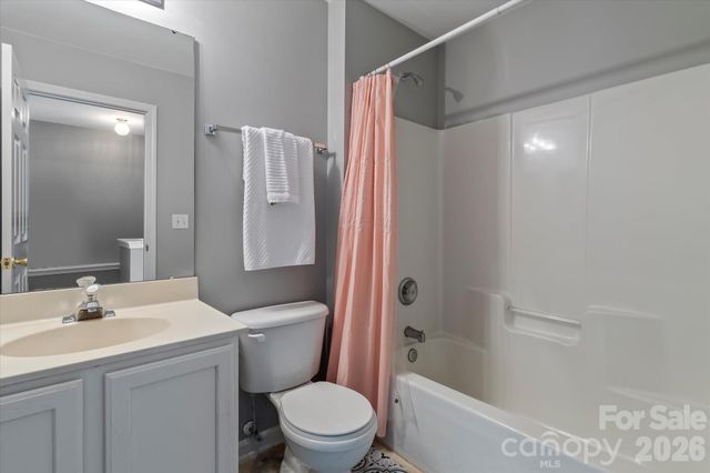 12541 Jessica Place, Charlotte, NC 28269