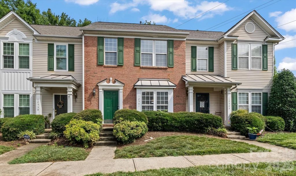 12541 Jessica Place, Charlotte, NC 28269