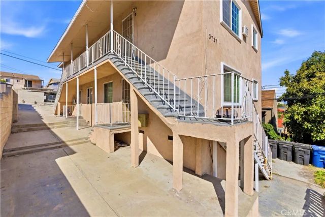 3737 Whiteside, Los Angeles, CA 90063