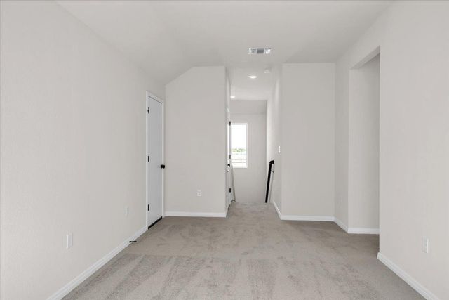 302 Willow Heights DR, Hutto, TX 78634