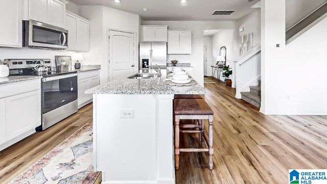 5567 POST OAK TRAIL, Bessemer, AL 35022