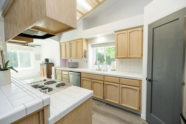 1336 Tranquil Ln, Ceres, CA 95307