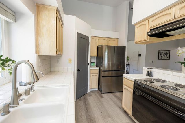 1336 Tranquil Ln, Ceres, CA 95307