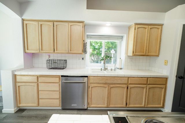 1336 Tranquil Ln, Ceres, CA 95307