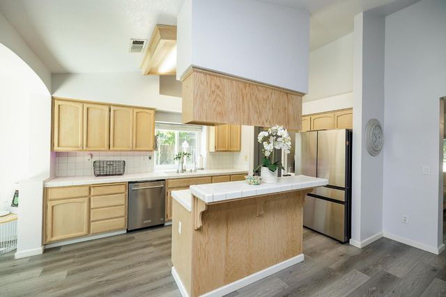 1336 Tranquil Ln, Ceres, CA 95307