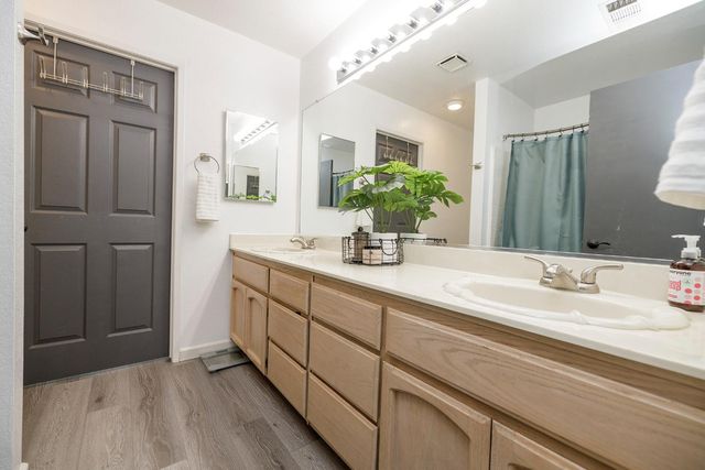 1336 Tranquil Ln, Ceres, CA 95307