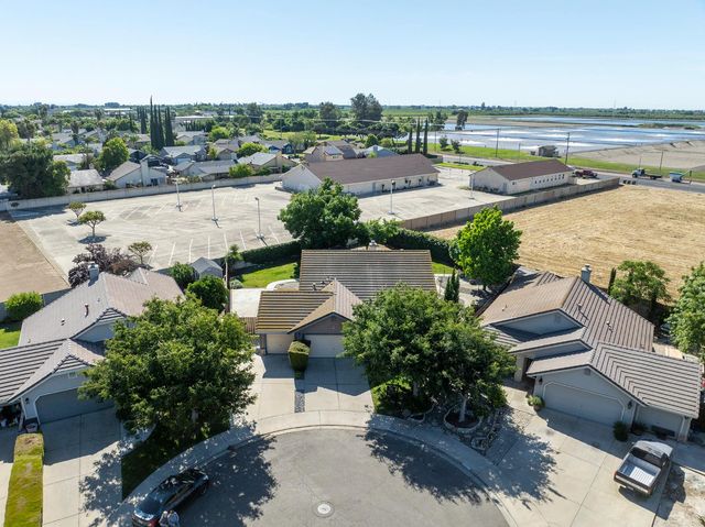 1336 Tranquil Ln, Ceres, CA 95307