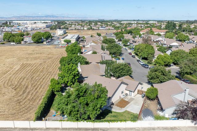 1336 Tranquil Ln, Ceres, CA 95307