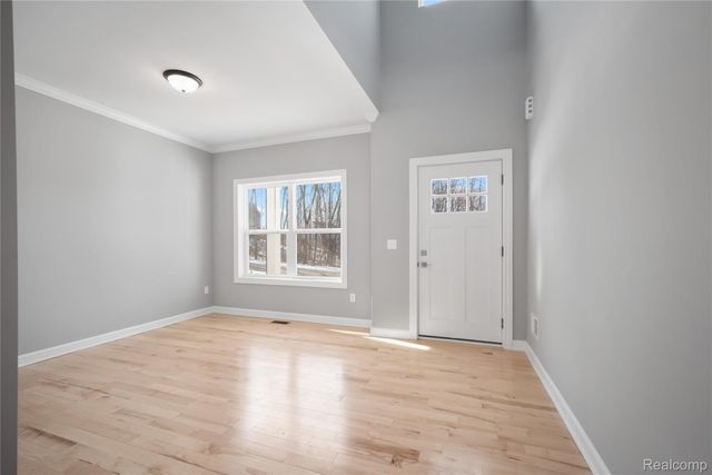 16085 Catalpa Ridge Drive, Holly Township, MI 48442