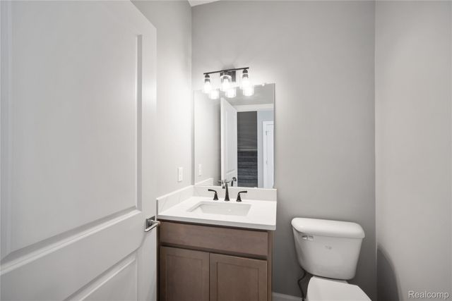 16085 Catalpa Ridge Drive, Holly Township, MI 48442