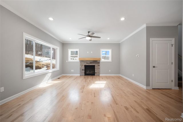 16085 Catalpa Ridge Drive, Holly Township, MI 48442