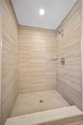 16085 Catalpa Ridge Drive, Holly Township, MI 48442