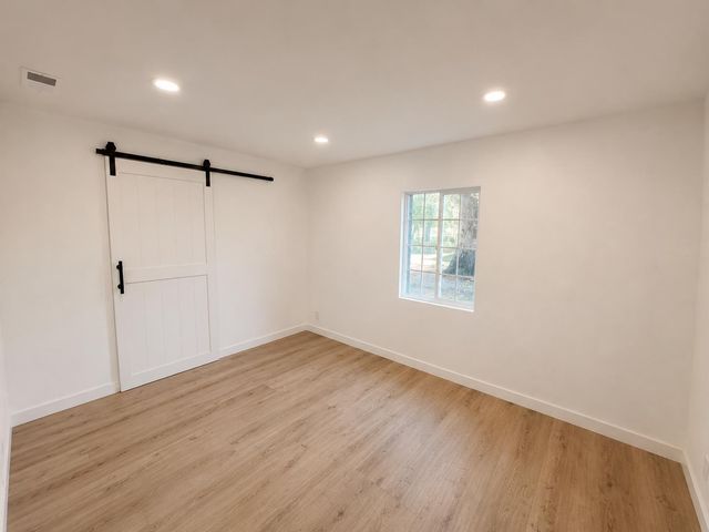 1214 Pioneer Ave, Turlock, CA 95380