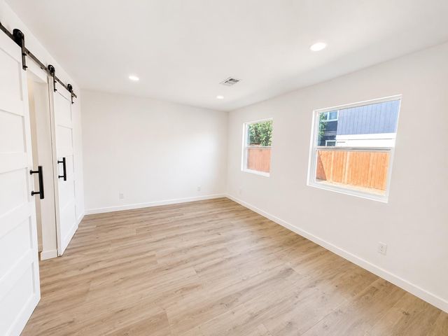 1214 Pioneer Ave, Turlock, CA 95380