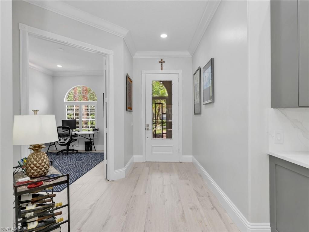 5902 Bermuda LN, NAPLES, FL 34119 — photo 4