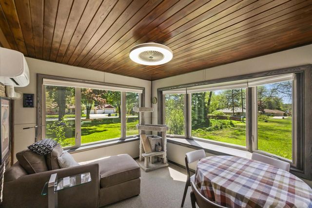 N88W15893 Park BOULEVARD, Menomonee Falls, WI 53051