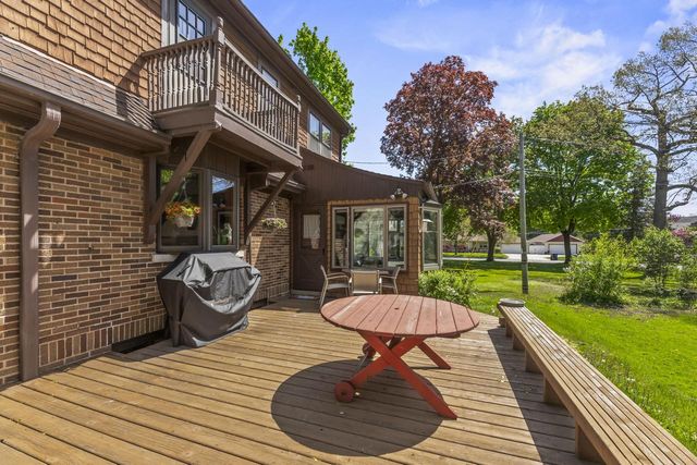 N88W15893 Park BOULEVARD, Menomonee Falls, WI 53051